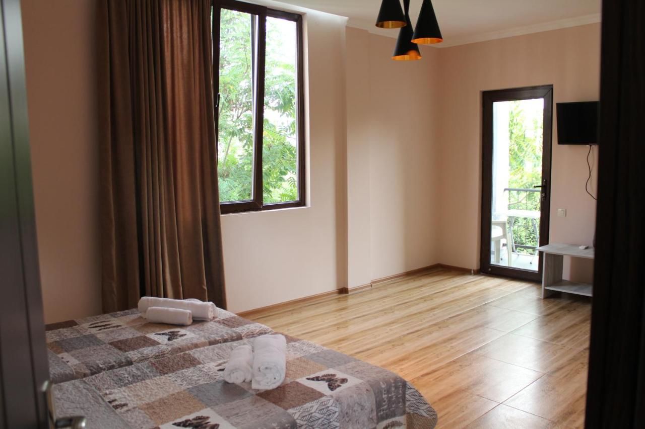 Гостевой дом Sunny Days Кобулети-45