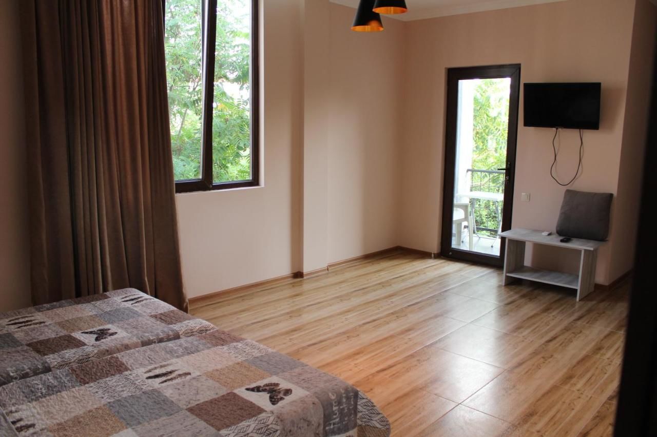 Гостевой дом Sunny Days Кобулети-47